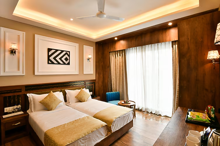 mantra the divine hotel