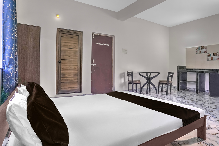 super hotel o thivim railway station formerly silverline villa