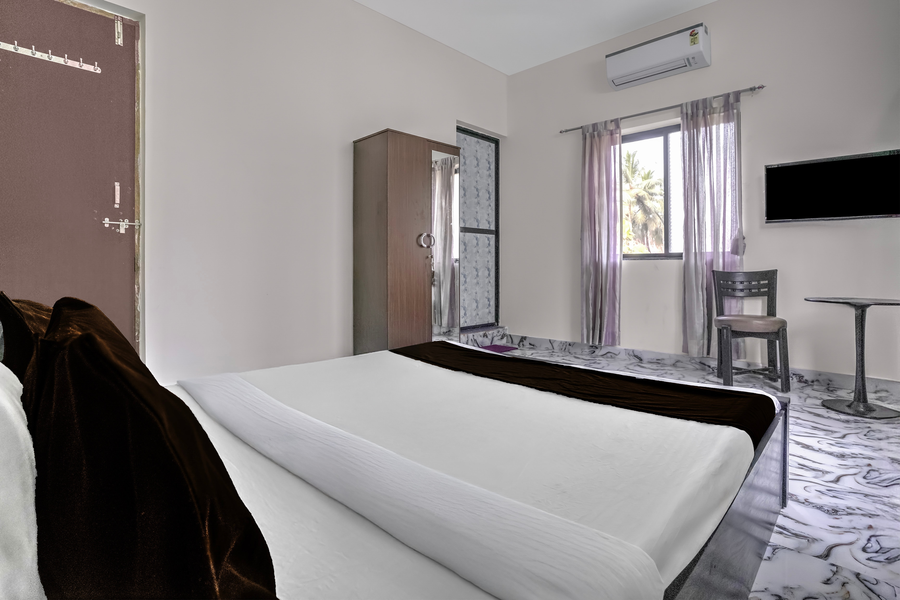 super hotel o thivim railway station formerly silverline villa