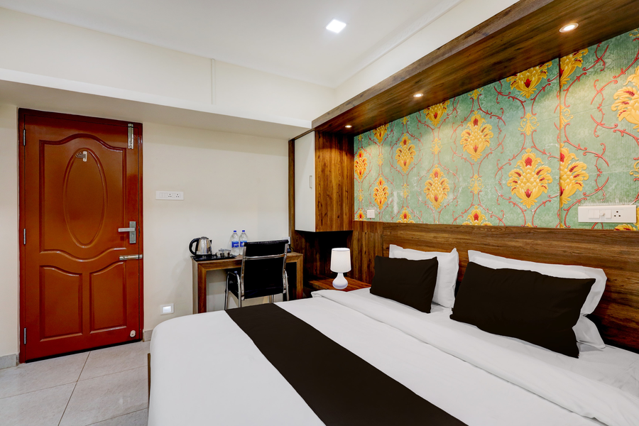 super townhouse koyambedu metro station chennai formerly sr residency