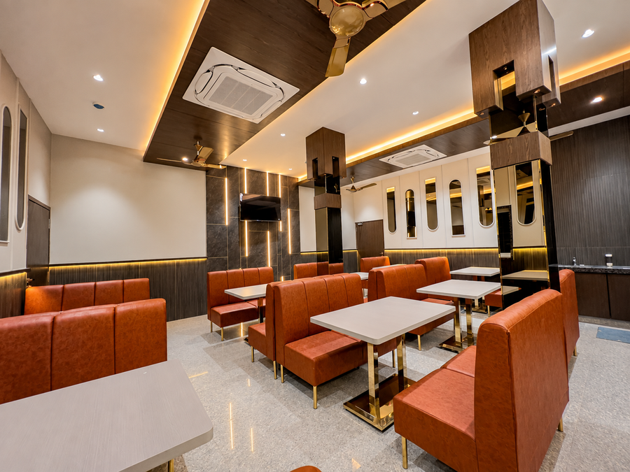 Ascent Star Inn,90 Feet Rd, Lbs Nagar, Sakinaka, Andheri East, Mumbai, Maharashtra 400072,3 star