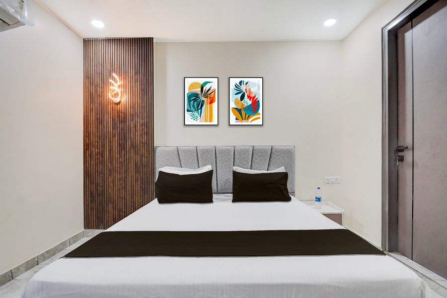 super townhouse dsidc bawana formerly kanhaiya residency