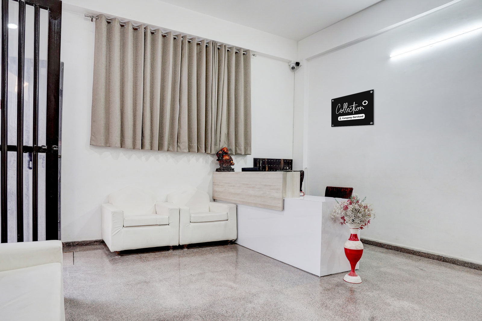 collection o sector 7 rohini formerly giriraj residency