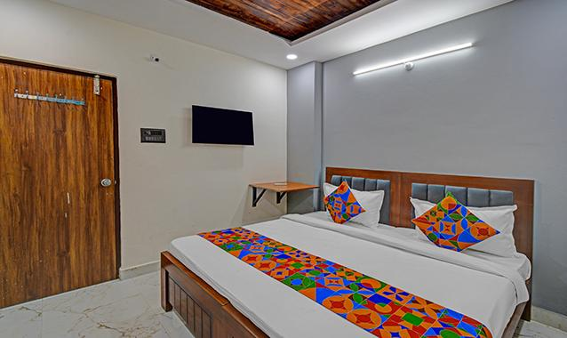 fabhotel sp grand suites