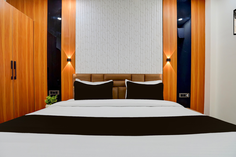 townhouse preet vihar delhi