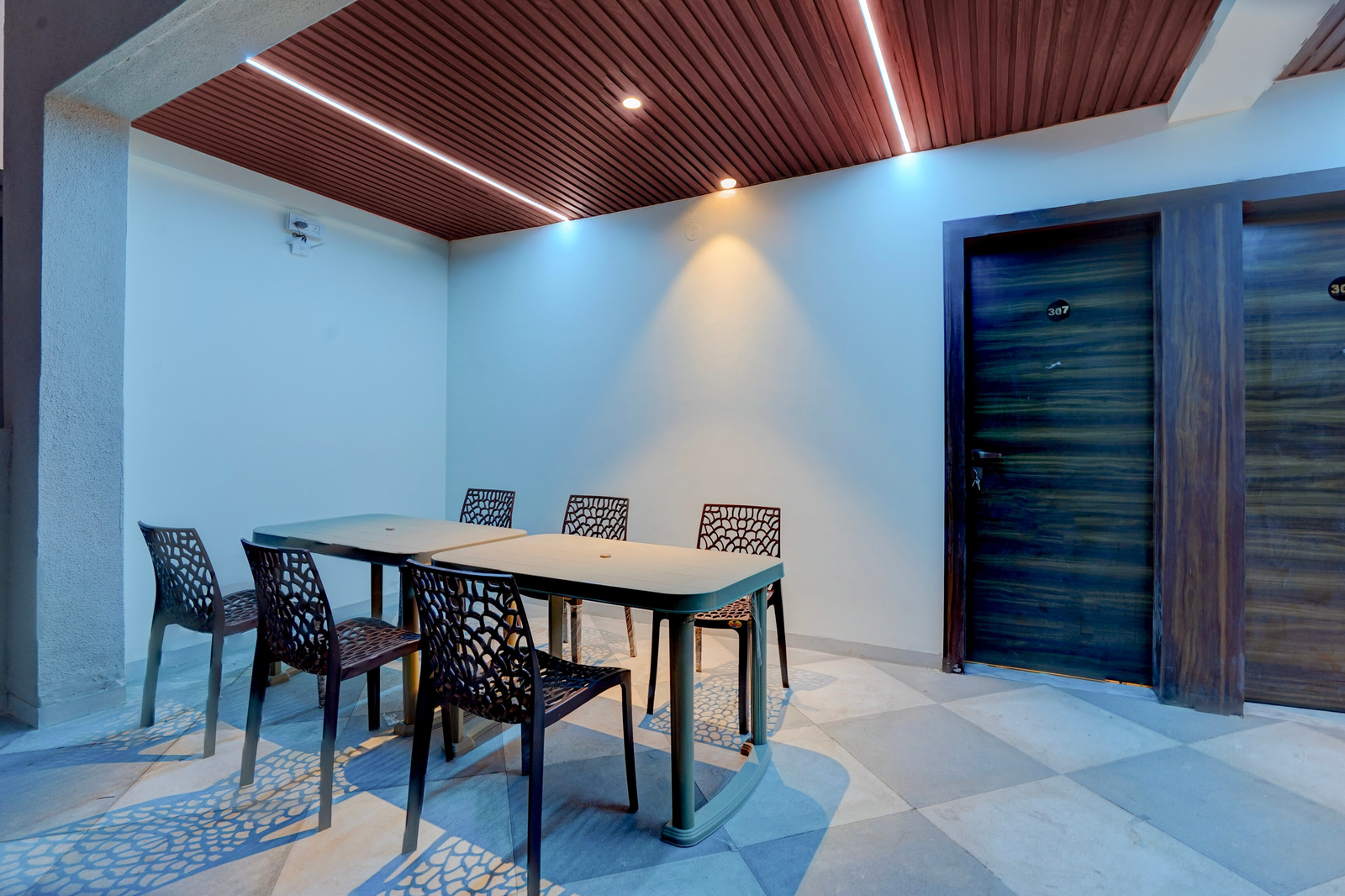 super collection o talwade corpoarte homestay