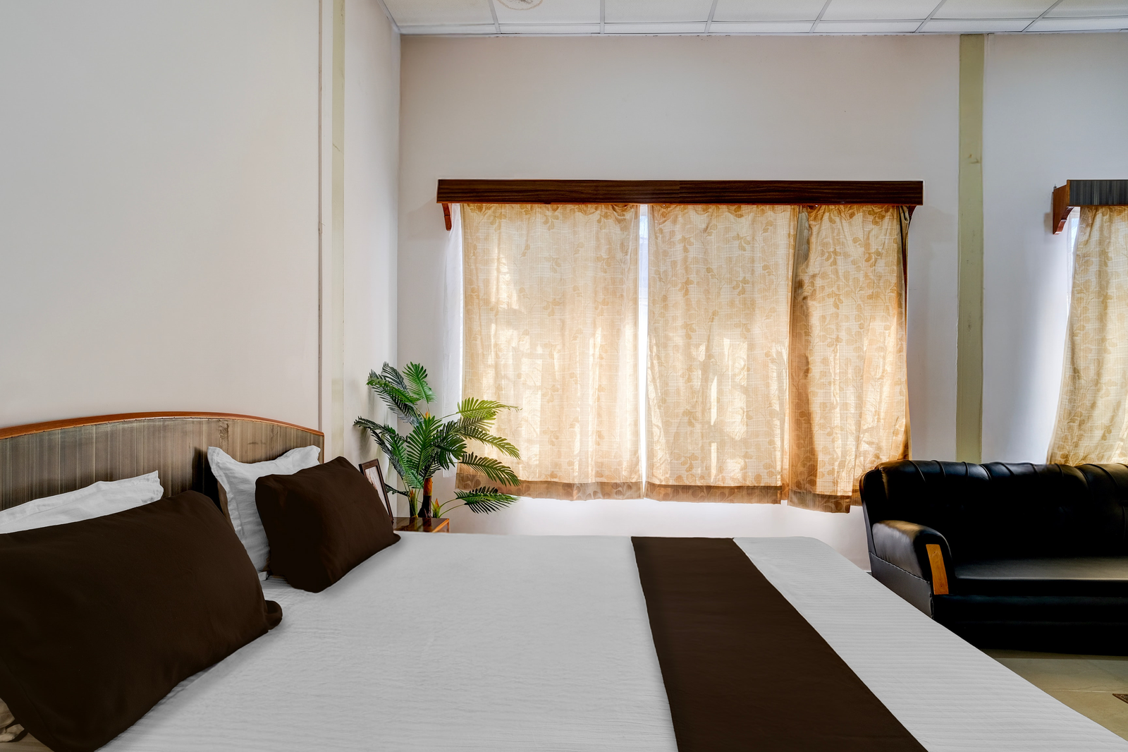 palette hotel and resort garikhana shillong formerly council lodge