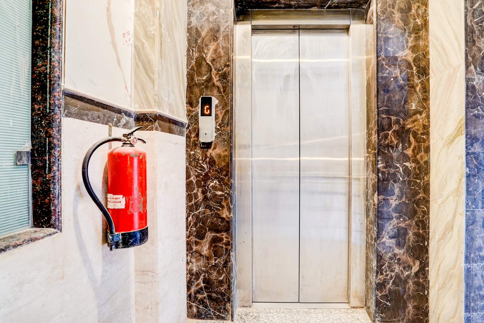 collection o kalka ji formerly hotel gera