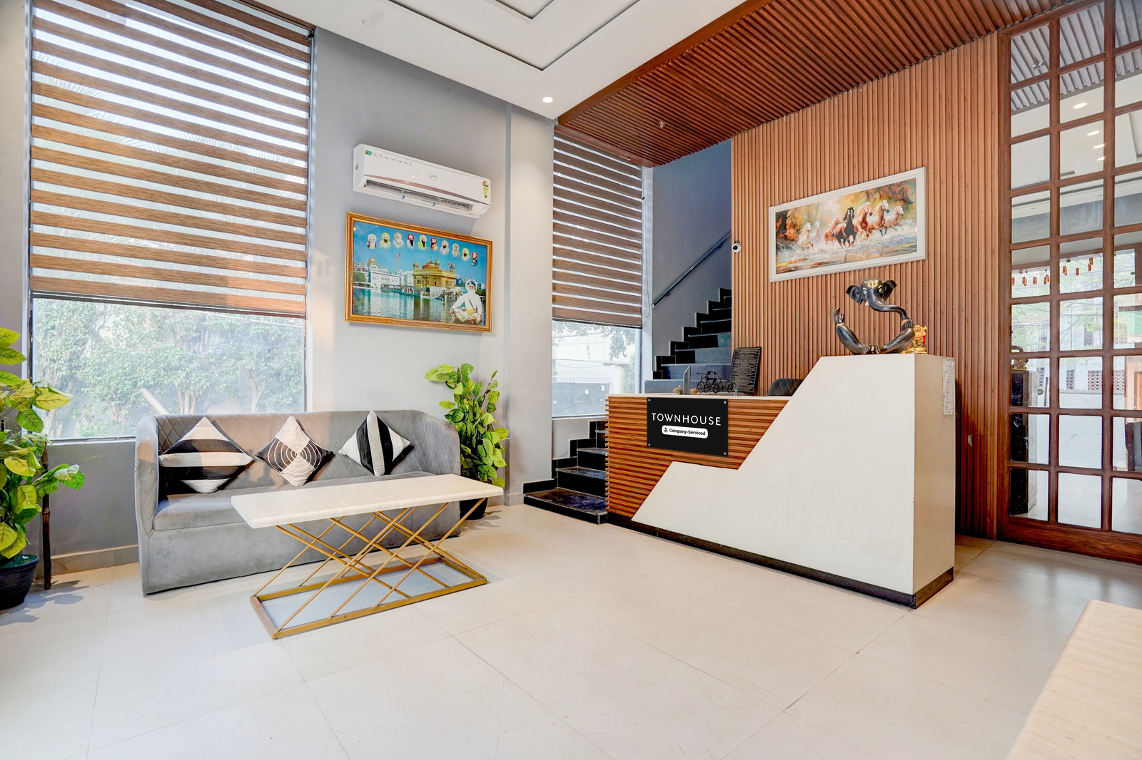 super townhouse red cross amritsar formerly amar villa