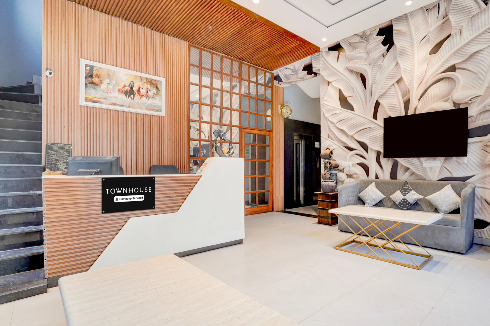 super townhouse red cross amritsar formerly amar villa