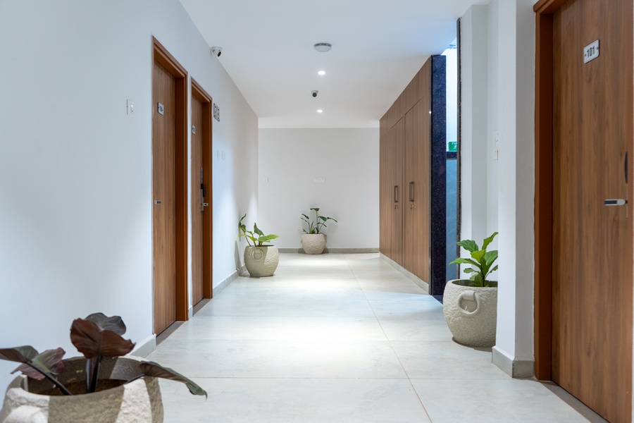 hitech delite stay and dine hotel