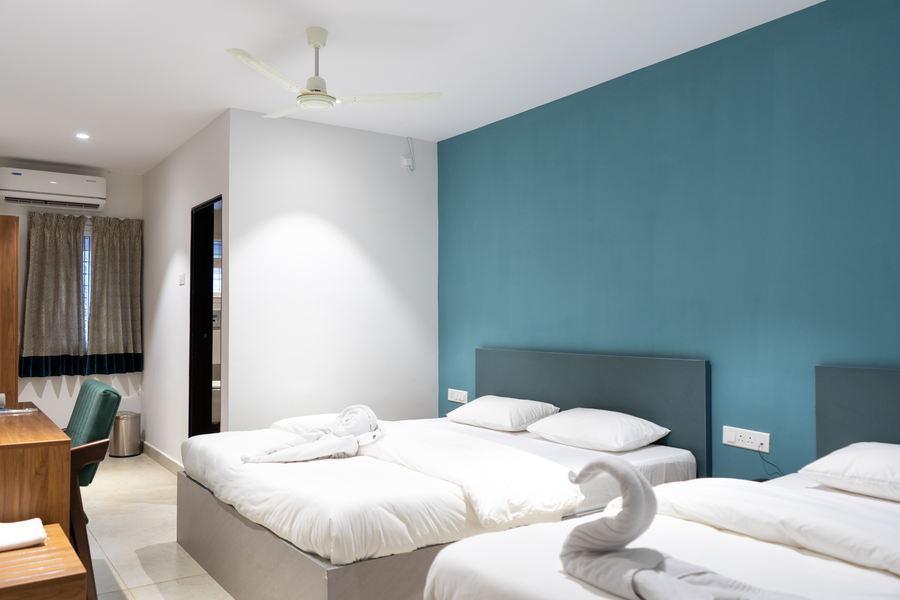 Hitech Delite - Stay And Dine Hotel,,3 star