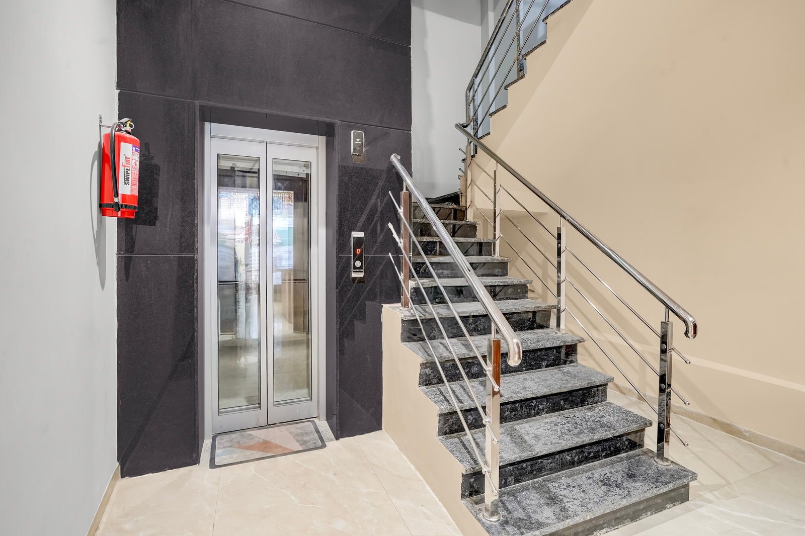 super townhouse ganesh tekdi temple nagpur