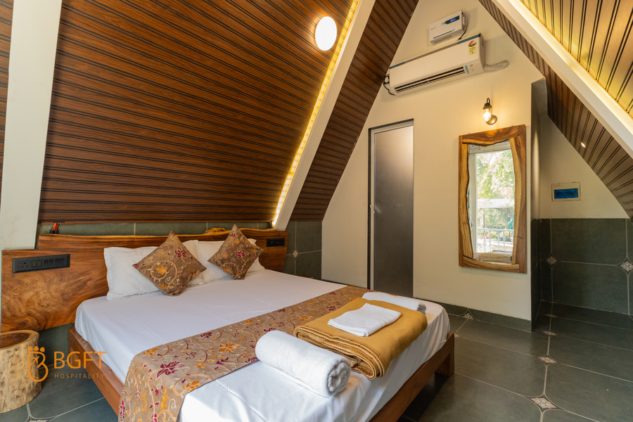 mountainwoods farmstay khopoli