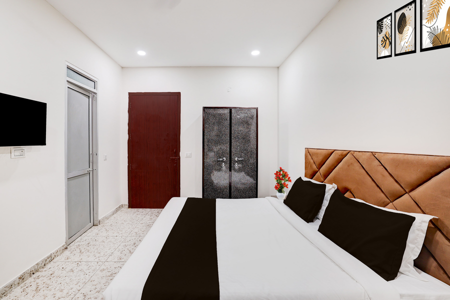 hotel o by oyo neopolis mall ludhiana formerly silver sky