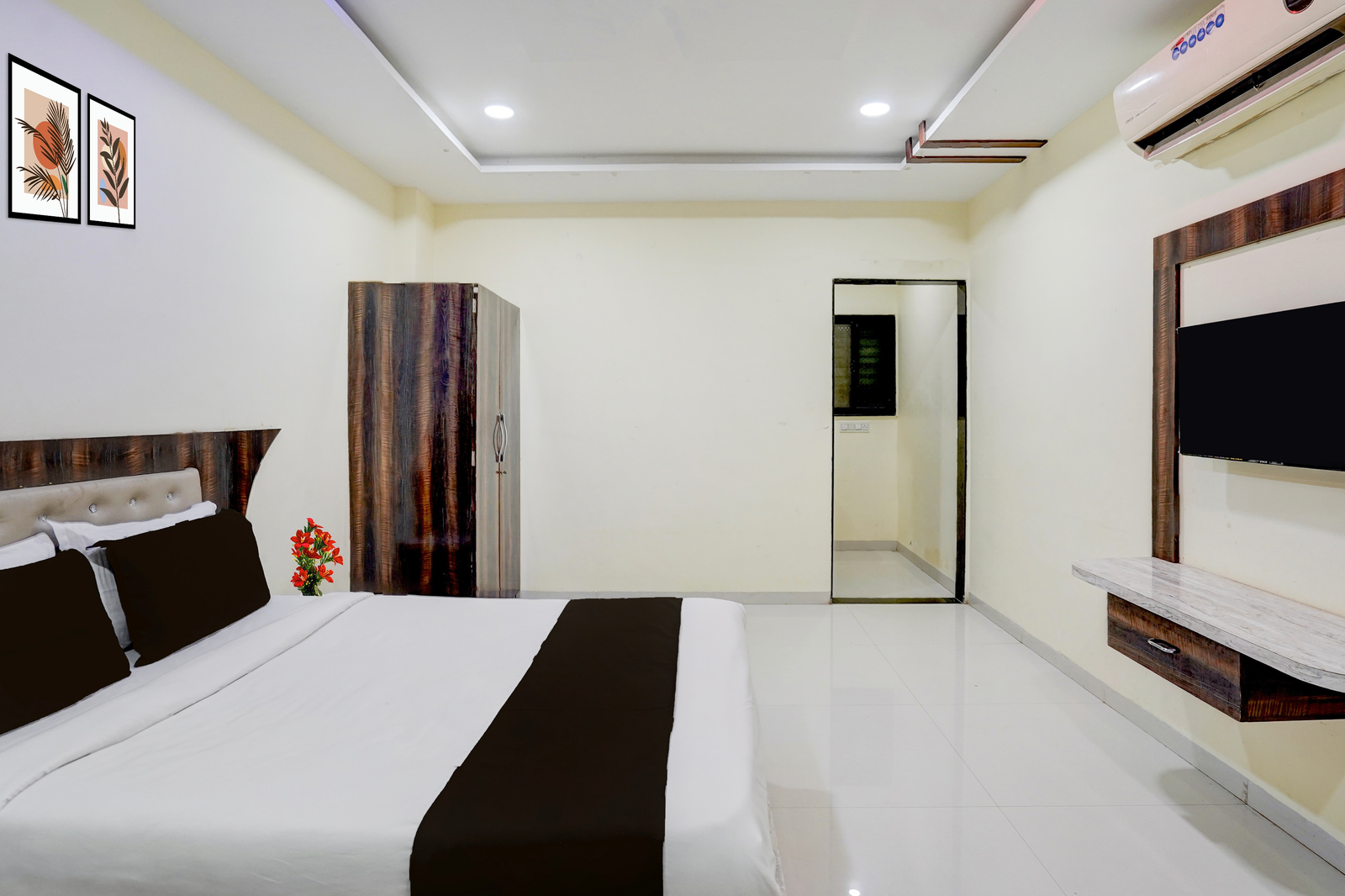 collection o daulatabad fort aurangabad formerly jvs park inn