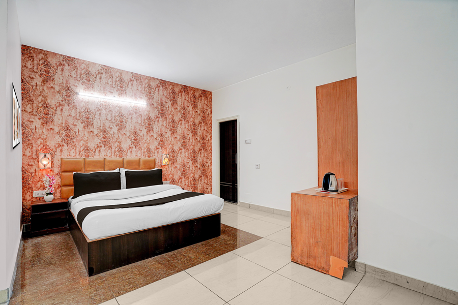 hotel o by oyo clock tower ludhiana formerly greatwall