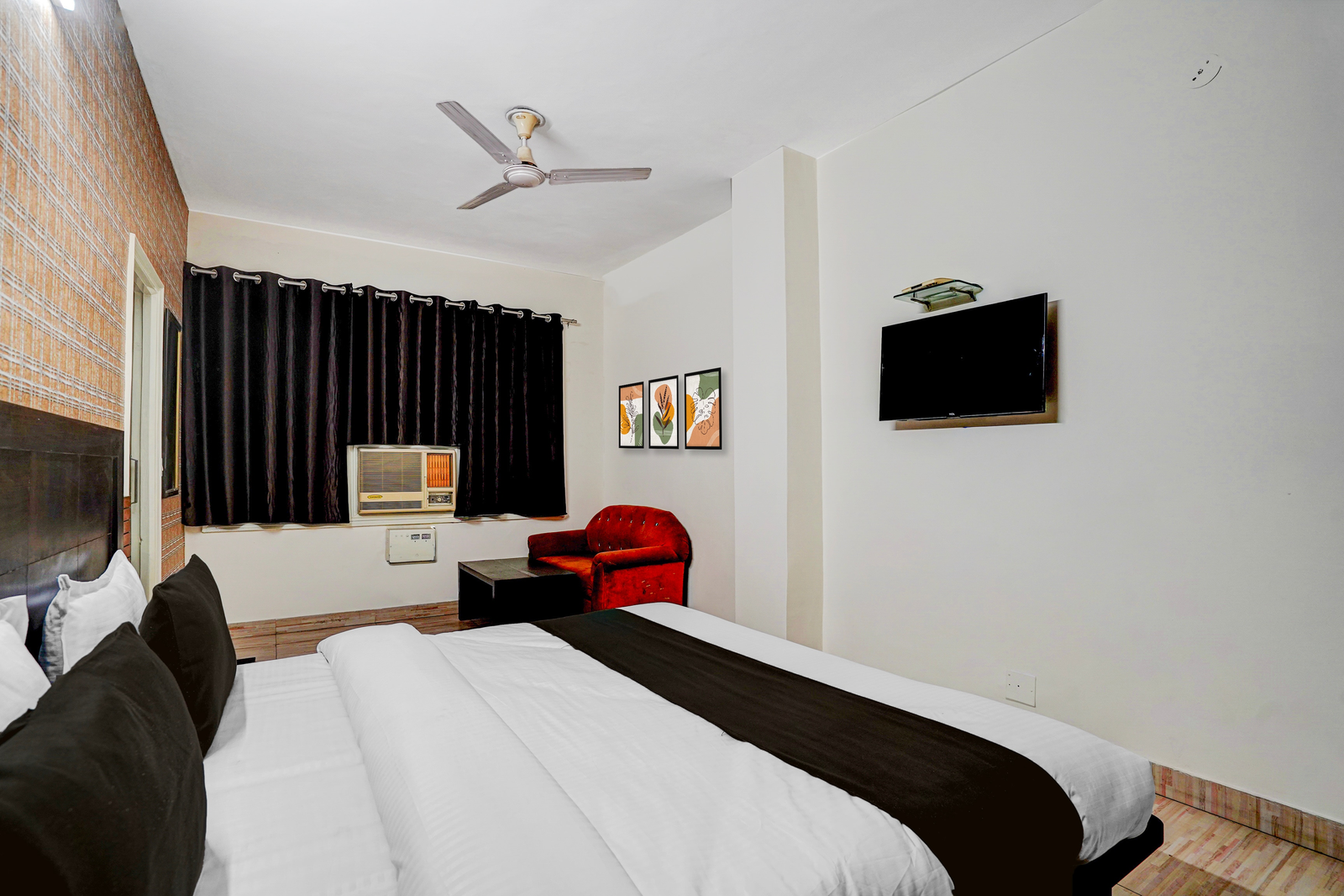 hotel o clock tower ludhiana formerly greatwall