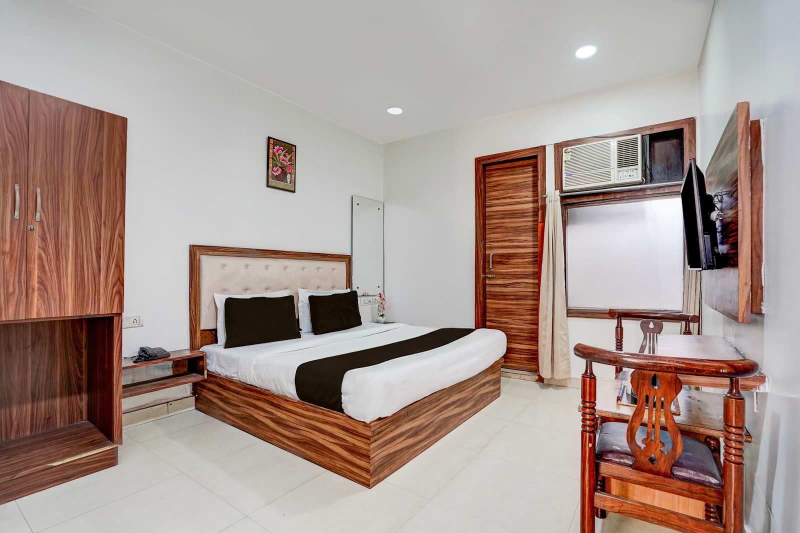 collection o townhall heritage complex amritsar formerly hotel tr