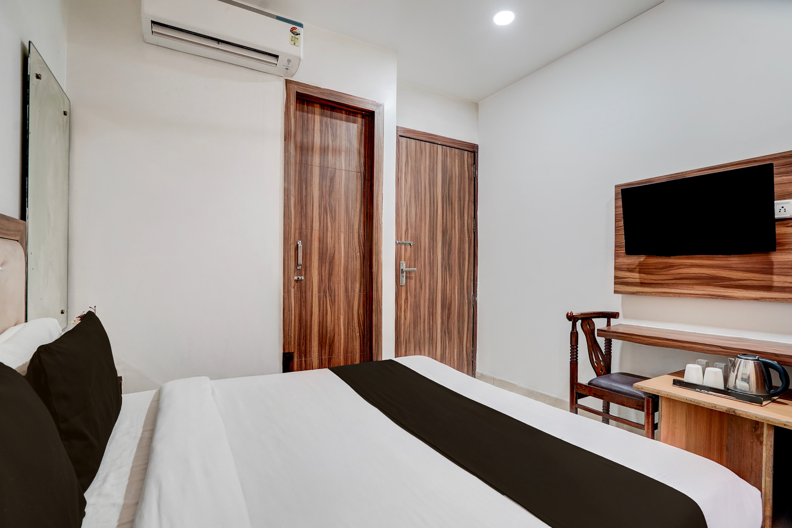 collection o townhall heritage complex amritsar formerly hotel tr