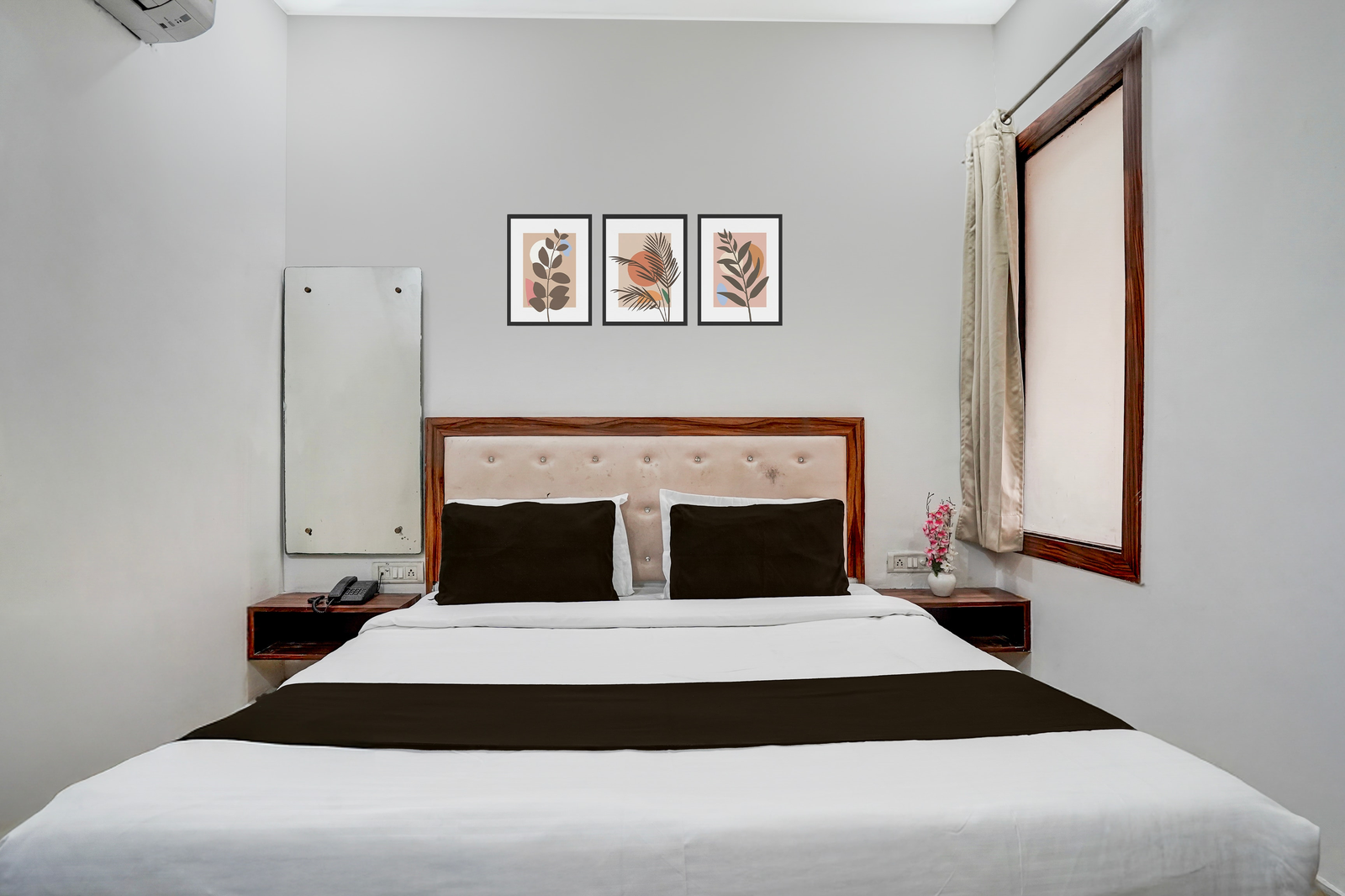 collection o townhall heritage complex amritsar formerly hotel tr