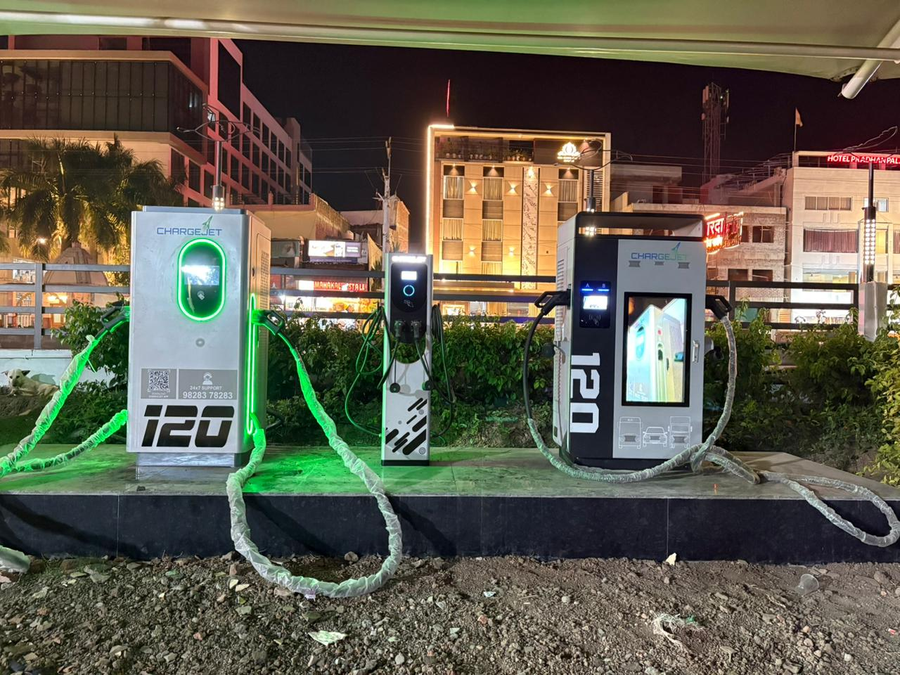 Playotel Premier Ujjain,,4 star