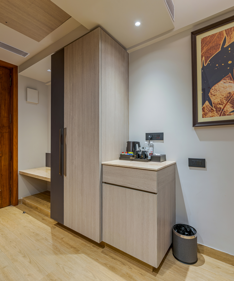 woodrose banquets and hotel