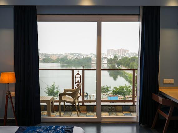 lakeside leisure udaipur