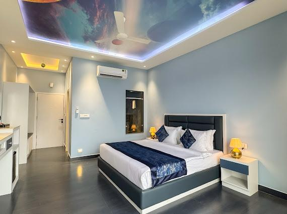 lakeside leisure udaipur