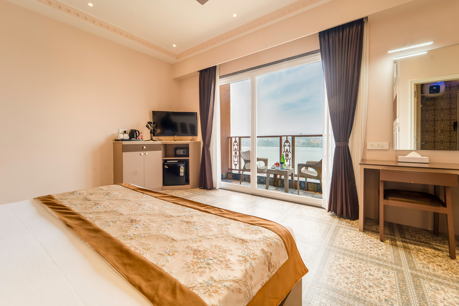 lake view lakeside leisure at nela talab