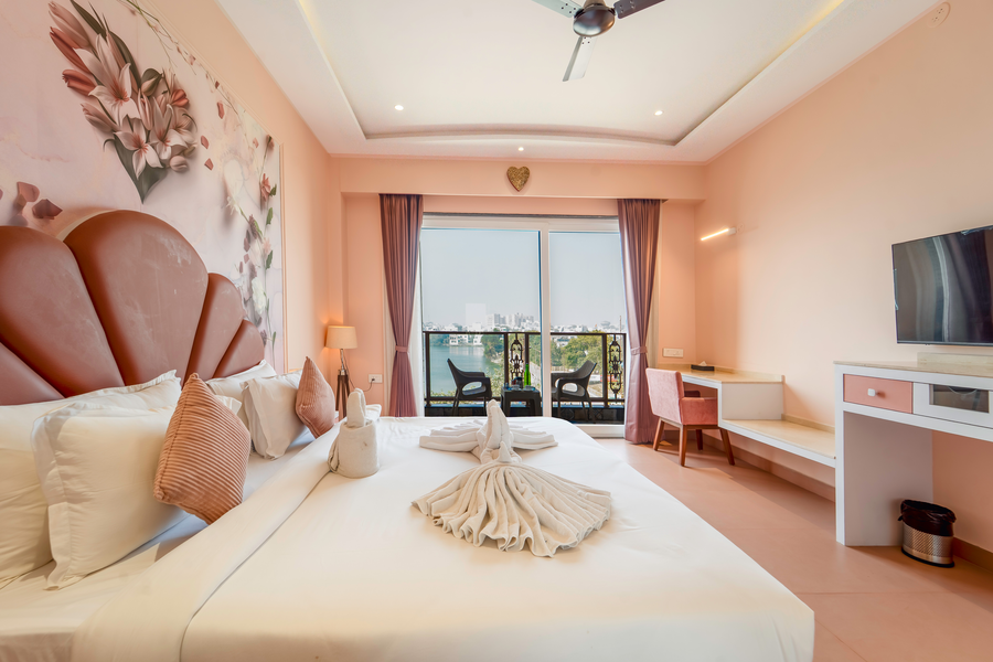 lake view lakeside leisure at nela talab