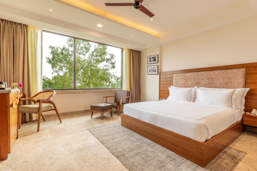 the prominence hotel