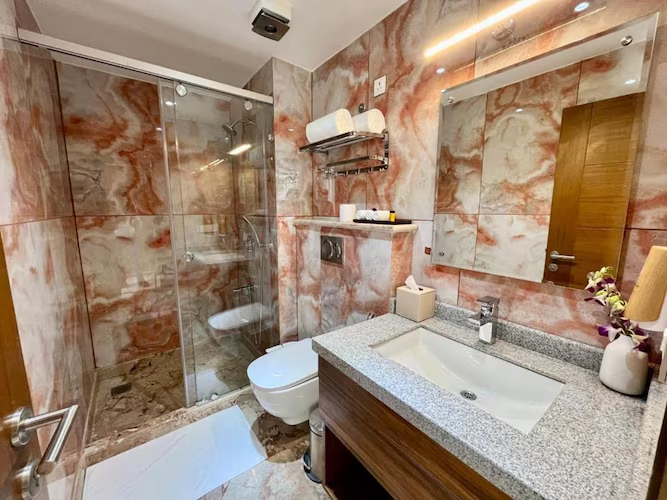 the prominence hotel