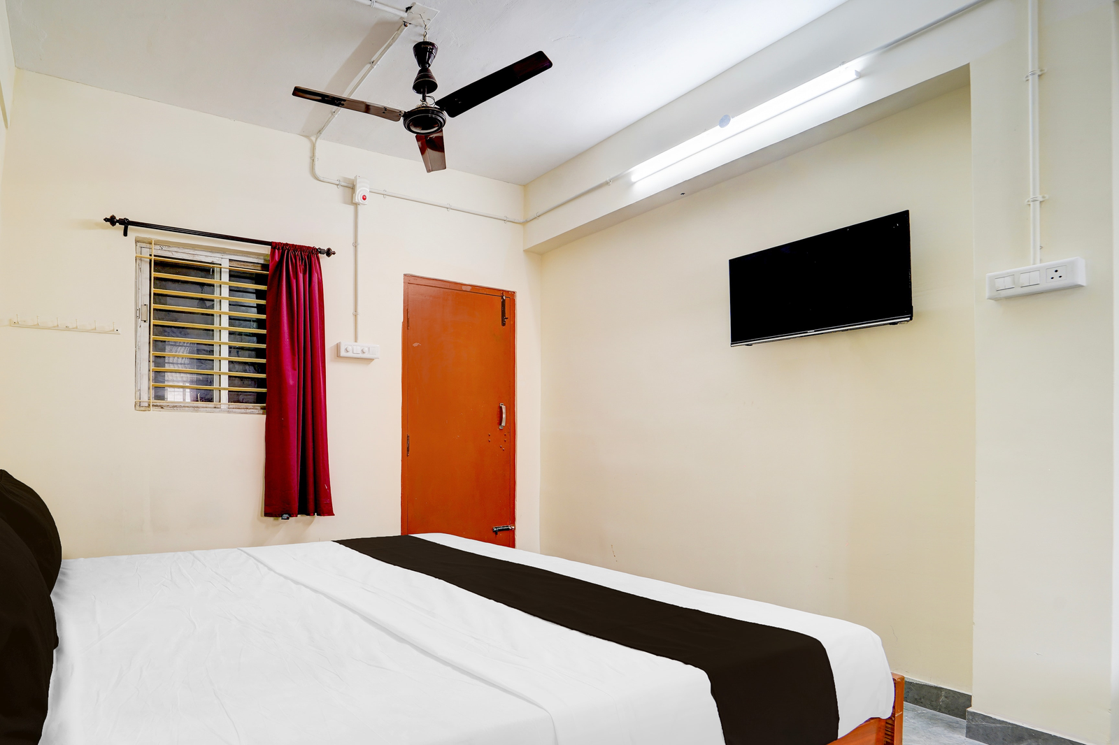 super collection o avarampalayam bus stop formerly krish castle