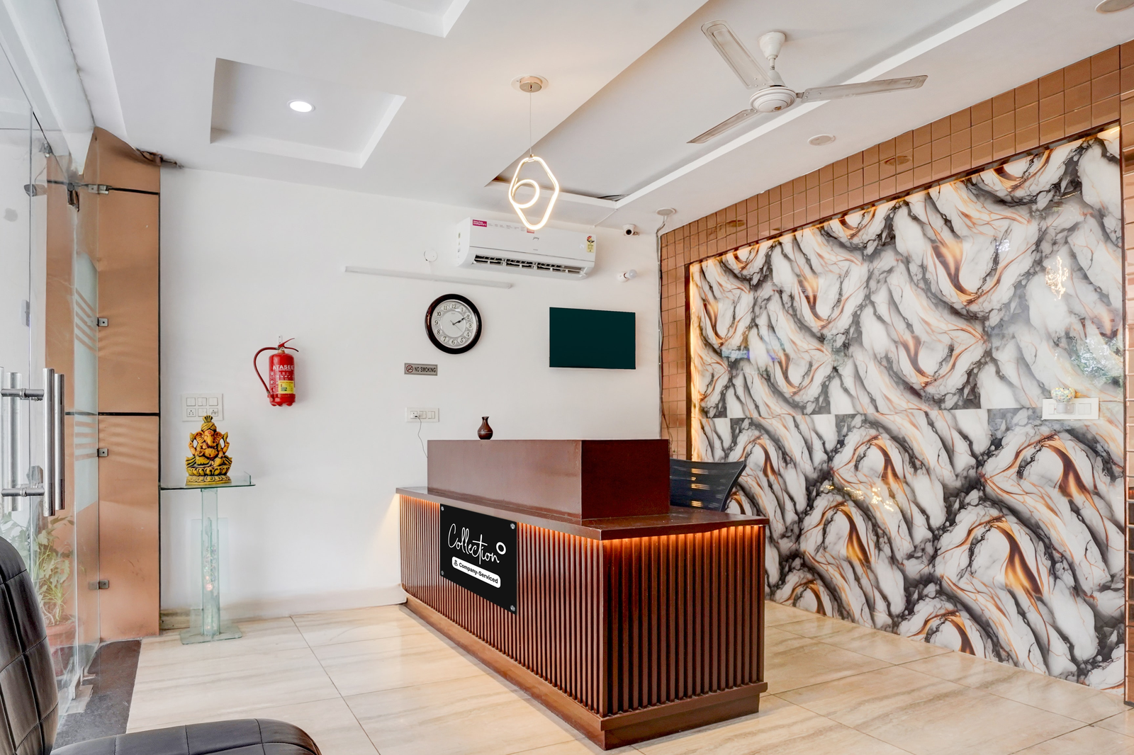 super collection o zirakpur bus terminal