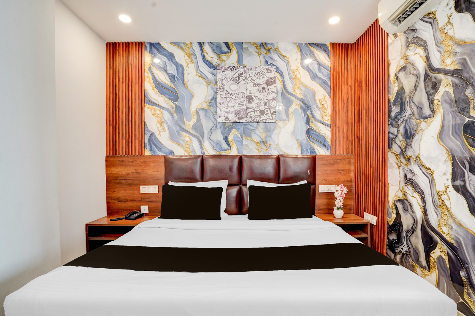 super collection o zirakpur bus terminal