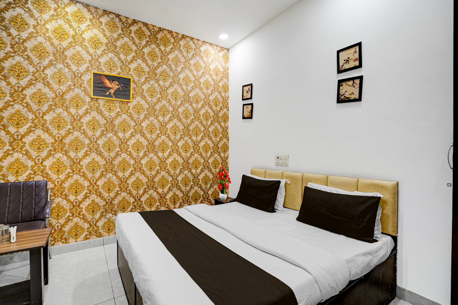 hotel o by oyo silver arc mall ludhiana formerly white solitaire 1