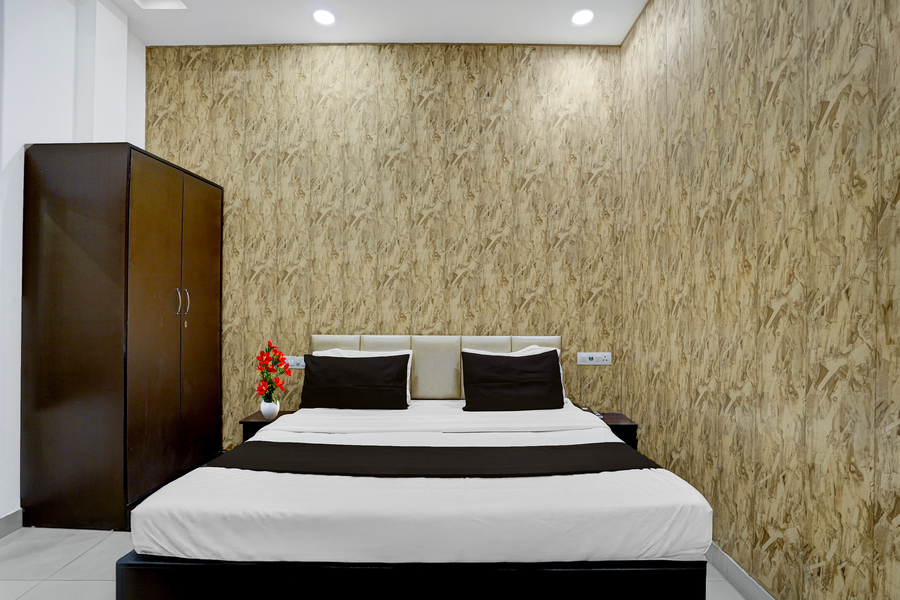 hotel o by oyo silver arc mall ludhiana formerly white solitaire 1