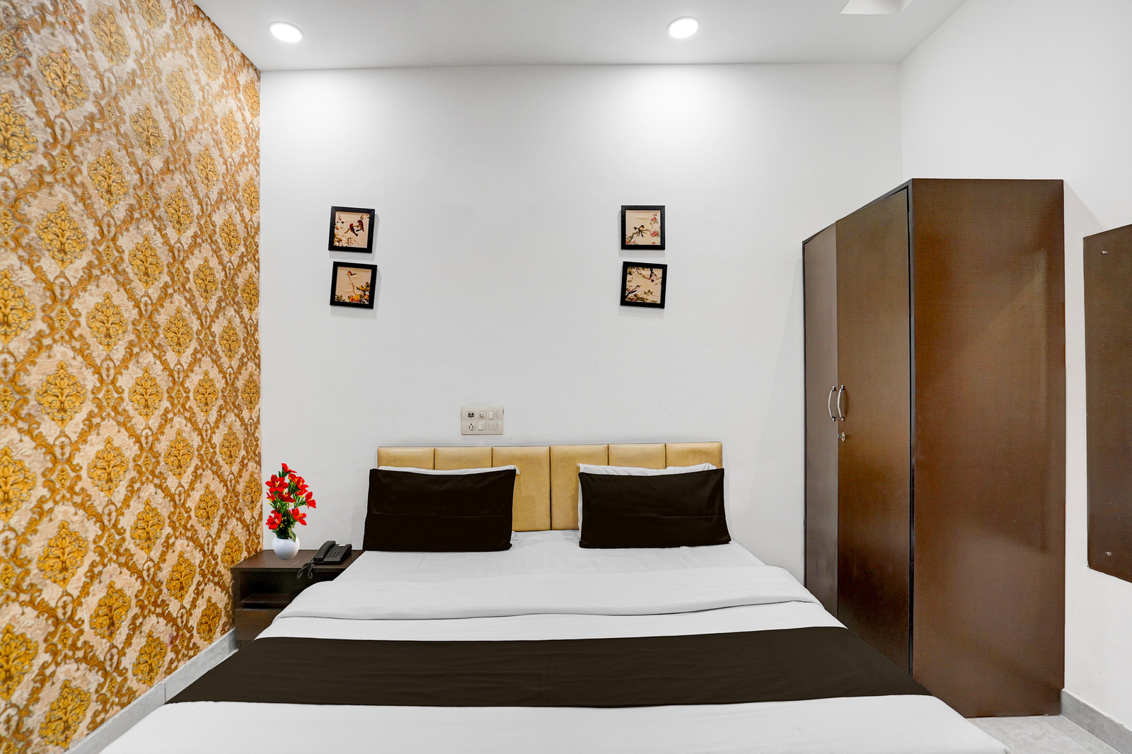 hotel o silver arc mall ludhiana formerly white solitaire