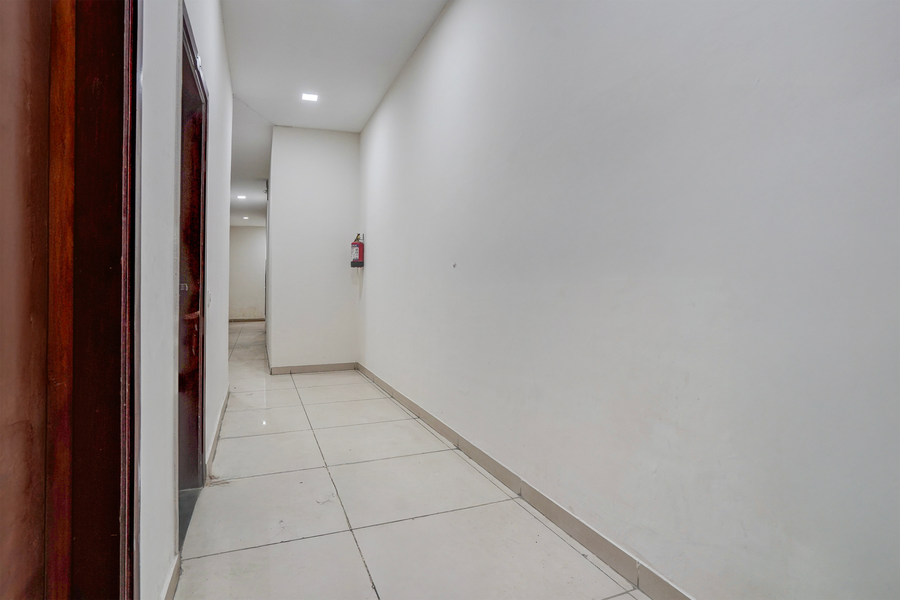 hotel o patiala road crossway zirakpur formerly lavish