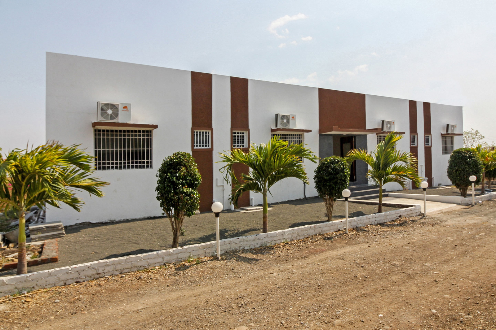 collection o tuljapur solapur highway formerly royal rooms