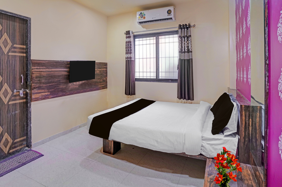 collection o tuljapur solapur highway formerly royal rooms