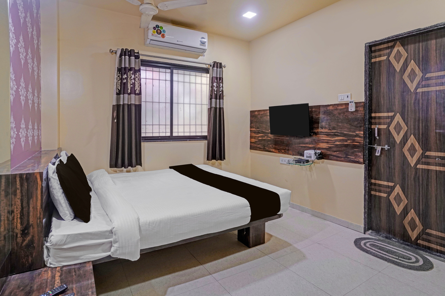 collection o tuljapur solapur highway formerly royal rooms