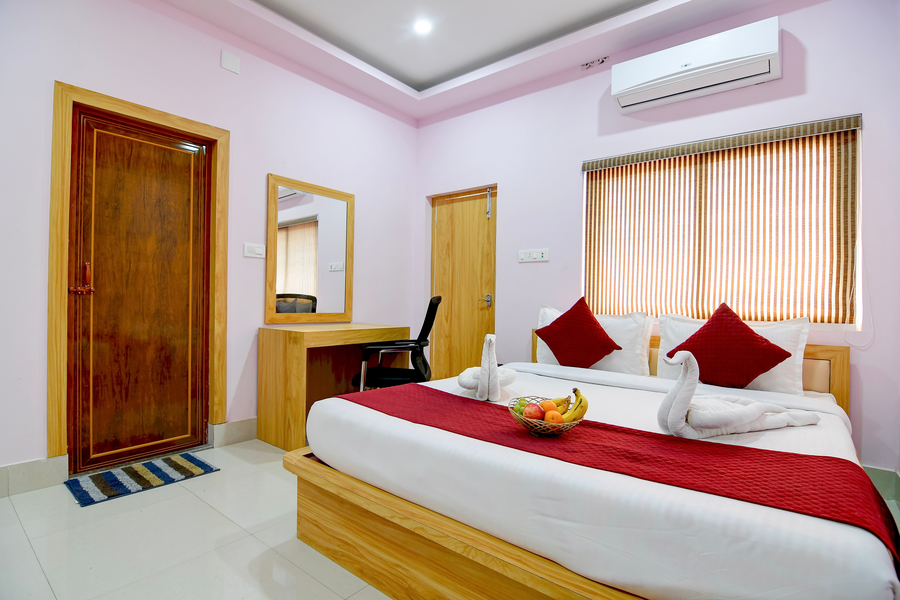 hotel chaitrangada