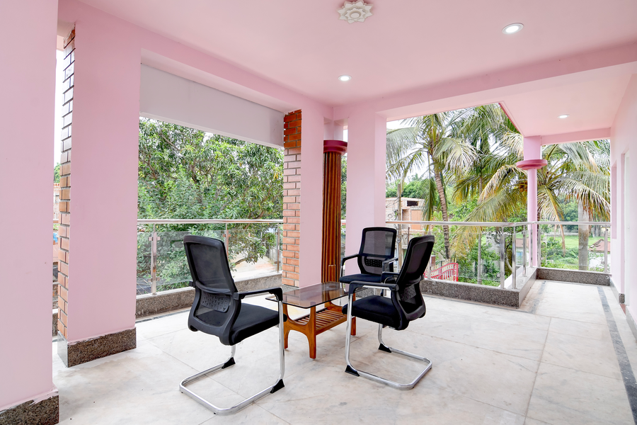 hotel chaitrangada
