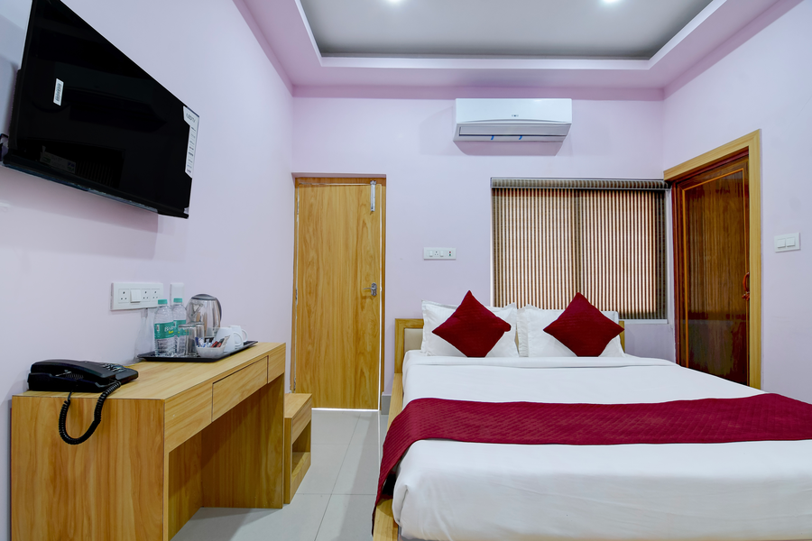 hotel chaitrangada