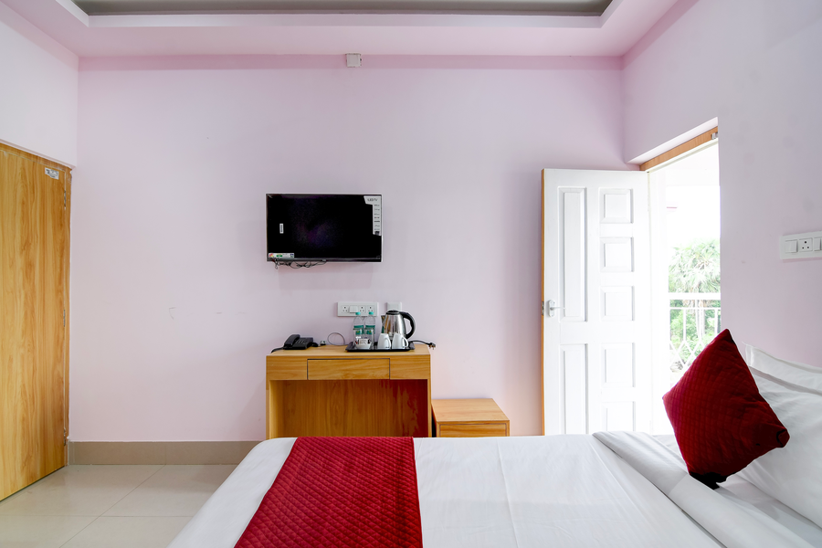 hotel chaitrangada