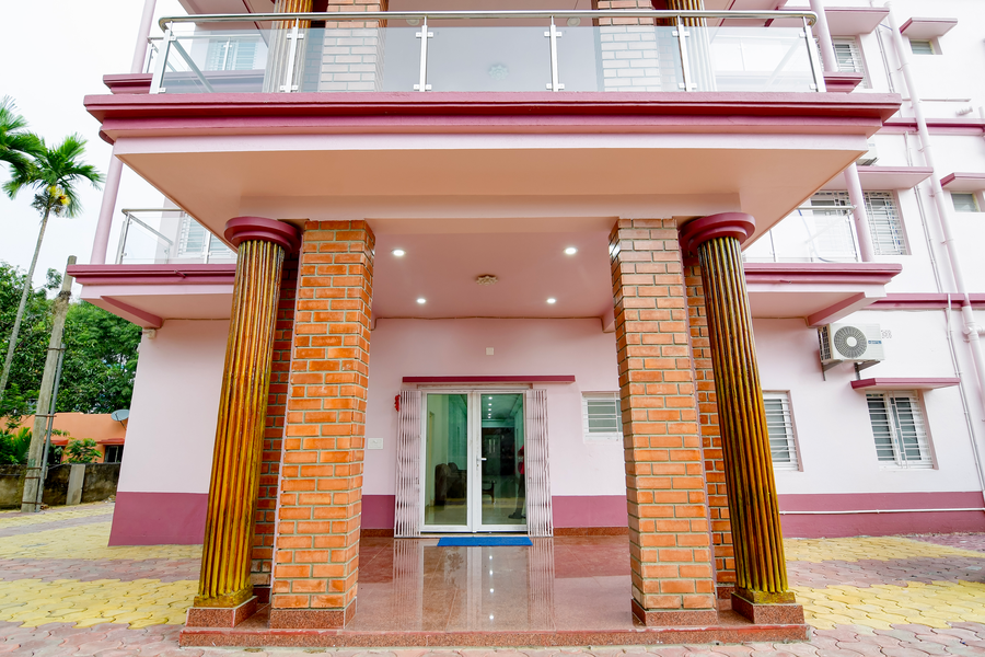 Hotel Chaitrangada,Bolpur,3 star