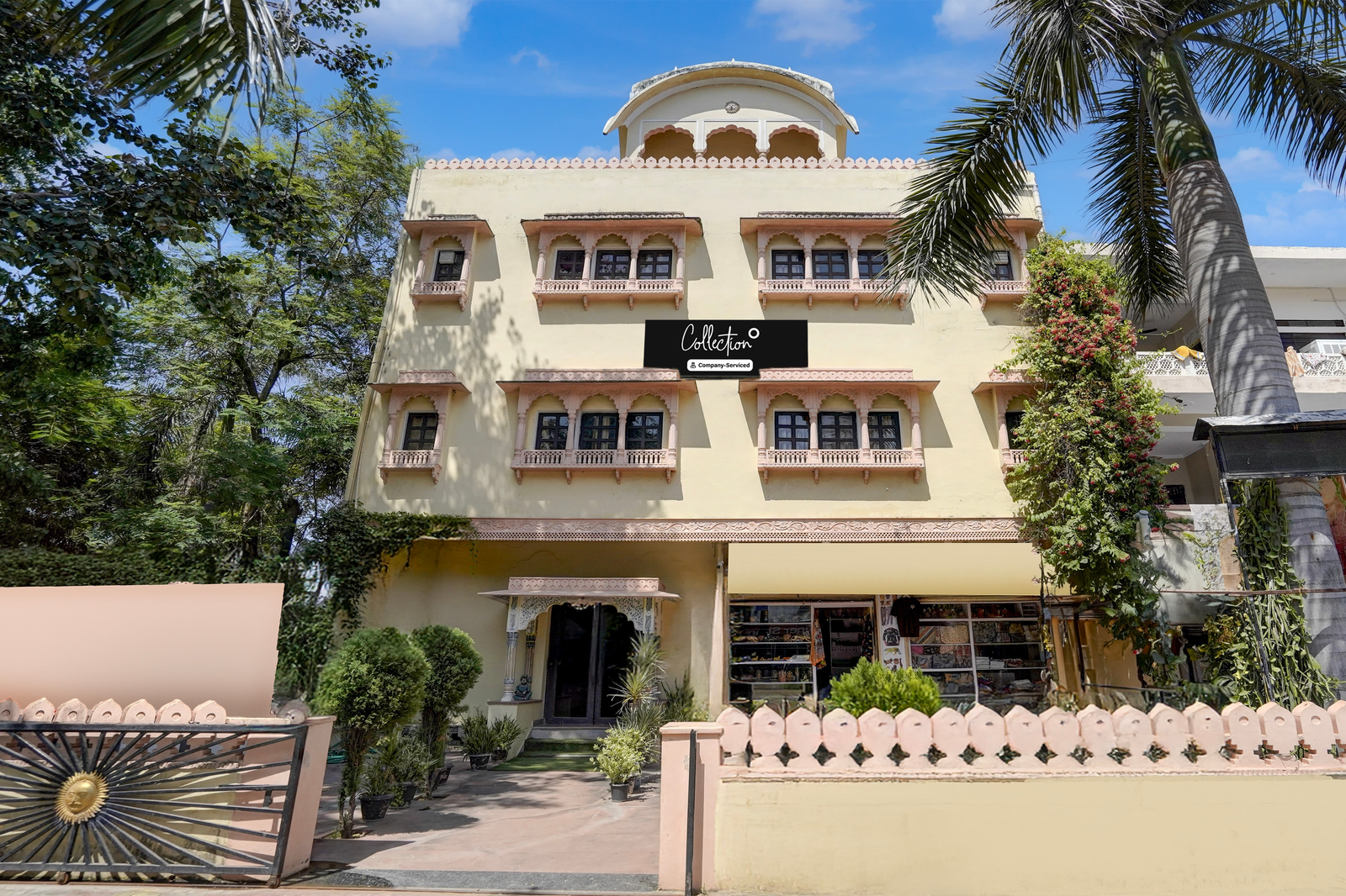 collection o rajiv gandhi museum ranthambore formerly hotel haveli