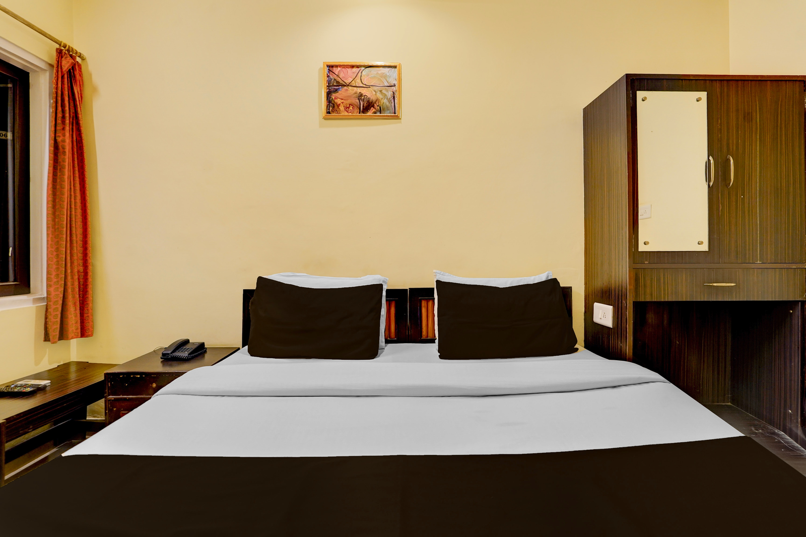 collection o rajiv gandhi museum ranthambore formerly hotel haveli